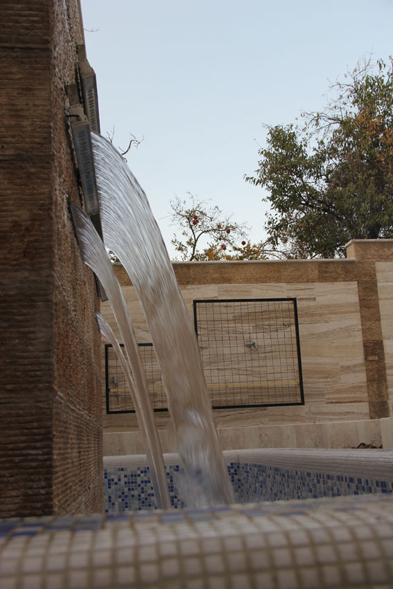 تصاویری از پروژه آبنما پرده آب شیراز